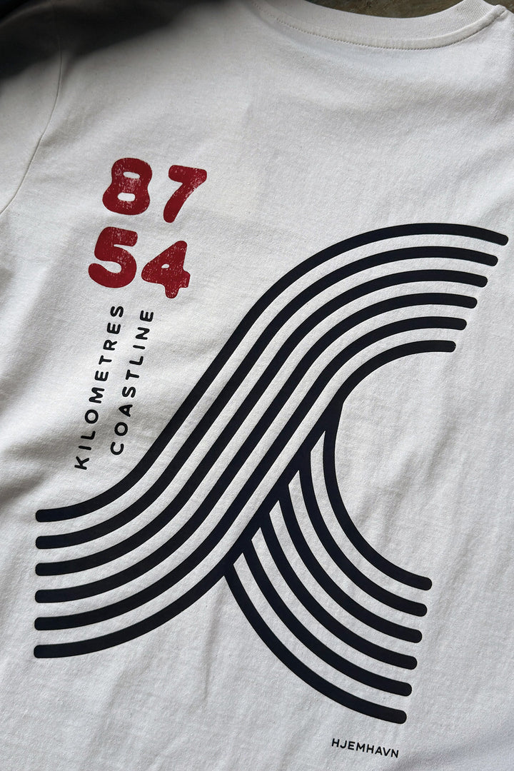 Tee "8754 KM of Coastline"