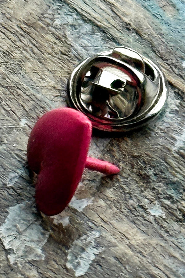 Emaille-Pin - "Herz"