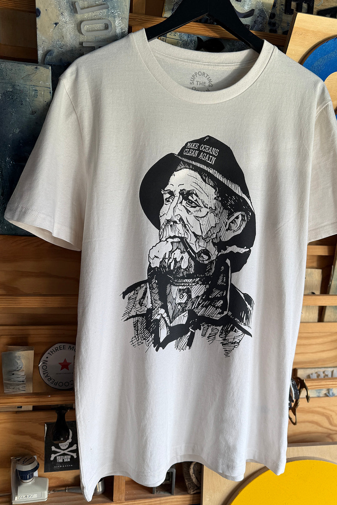 Tee "Fiskeren aka. Chefen"
