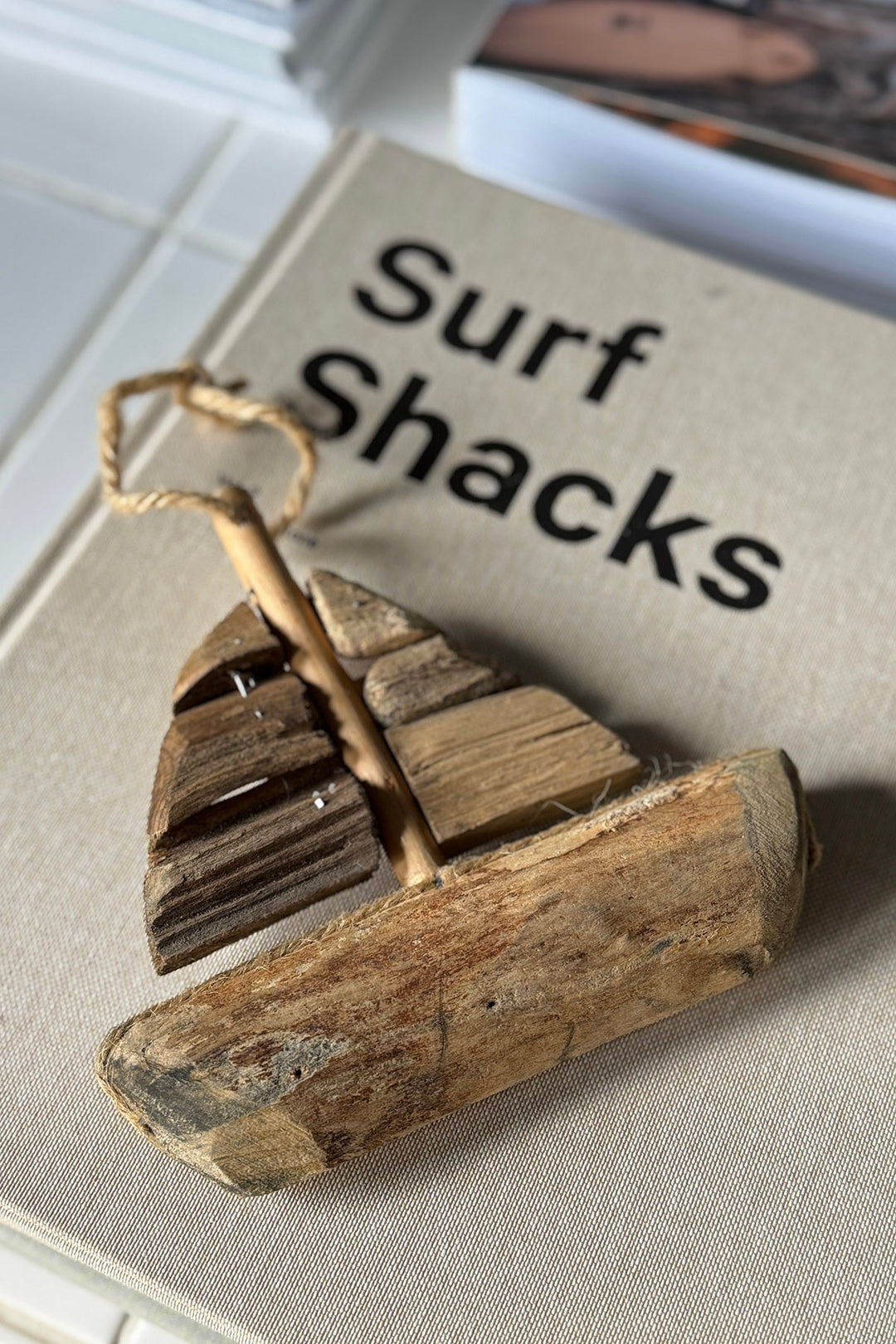 Treibholz "Anker“ und "Segelboot“