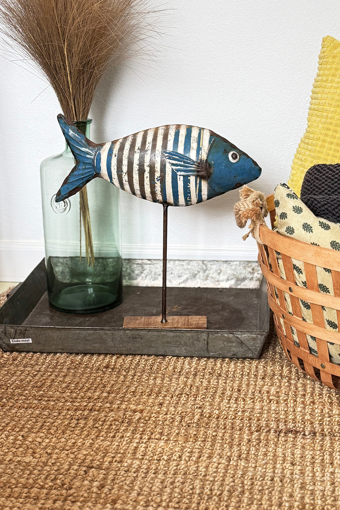 Fisch auf Holzfuß - Recycled Metal