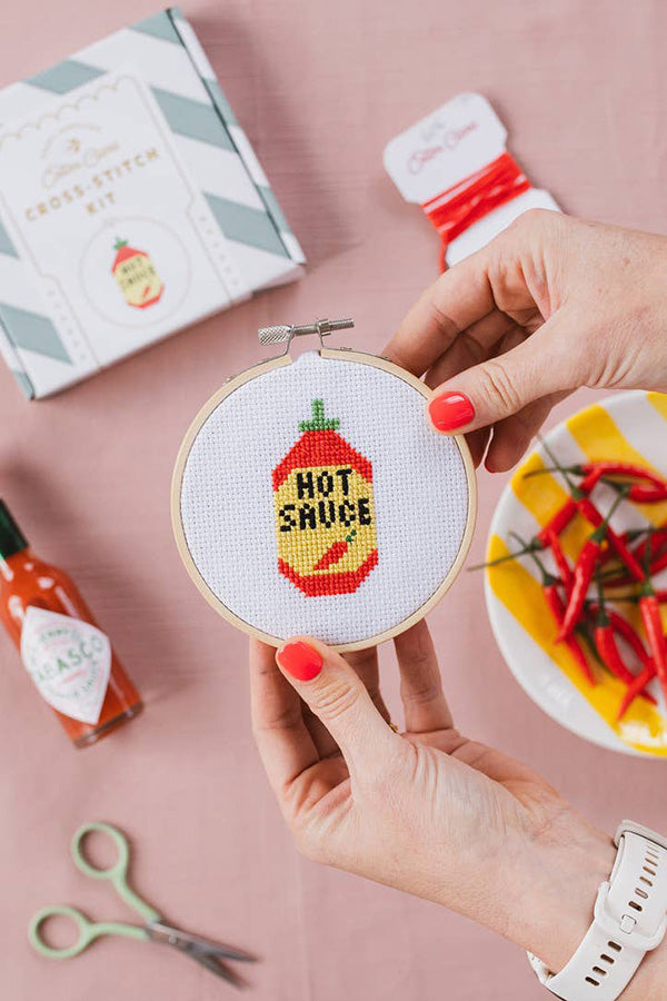 Broderi Kit "Hot Sauce"