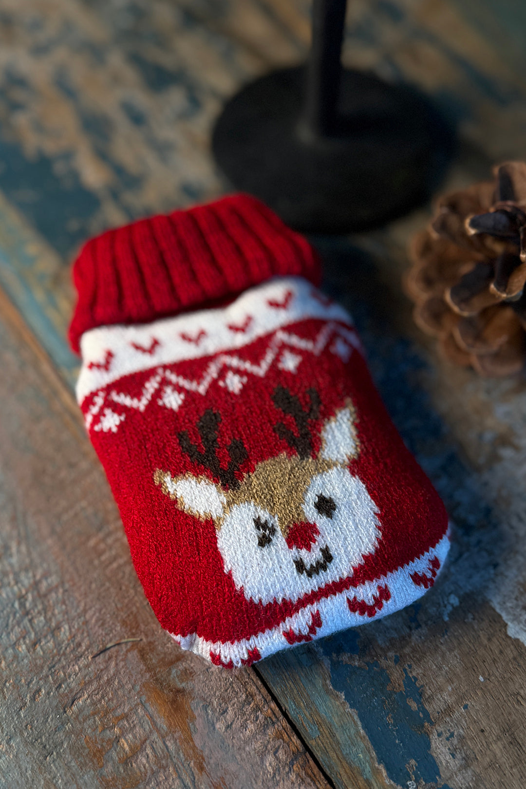 Christmas knitted hand warmer