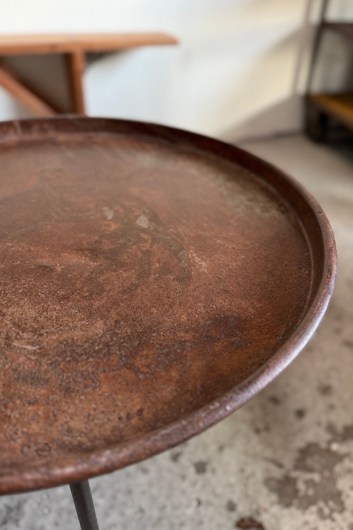 Metalbakke Ø55 cm