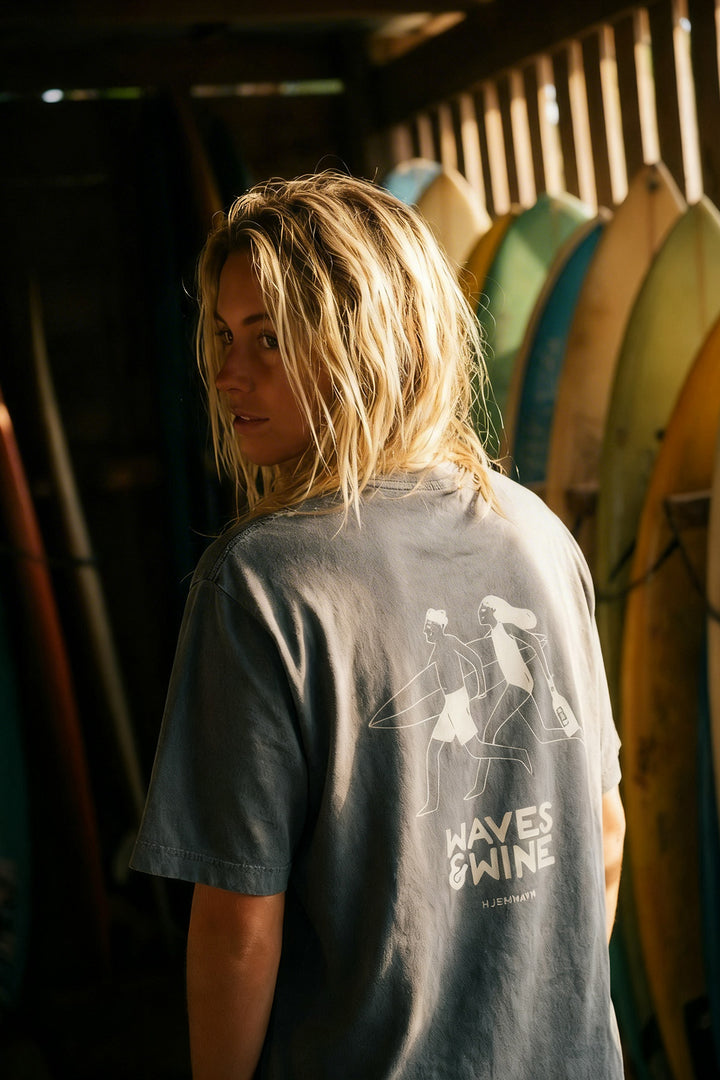 Tee "Waves & Wine"