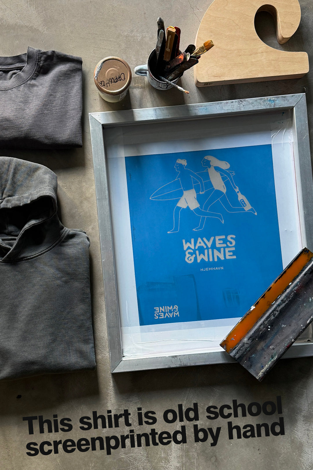 Hoodie "Waves & Wine"
