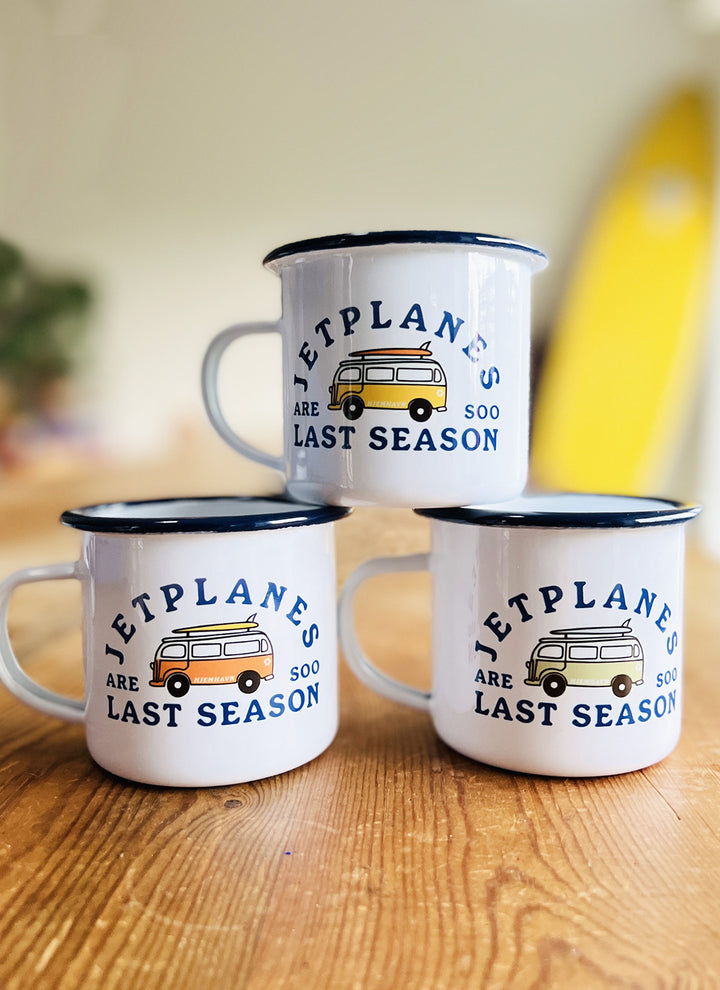 Enamel mug "Cruising"
