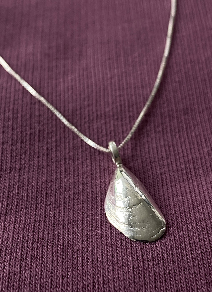 Necklace "Limfjord mussel"